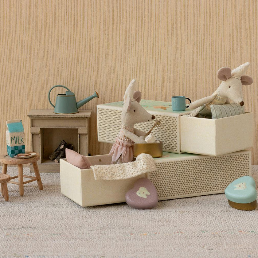 Tooth fairy mouse, Little sister in matchbox