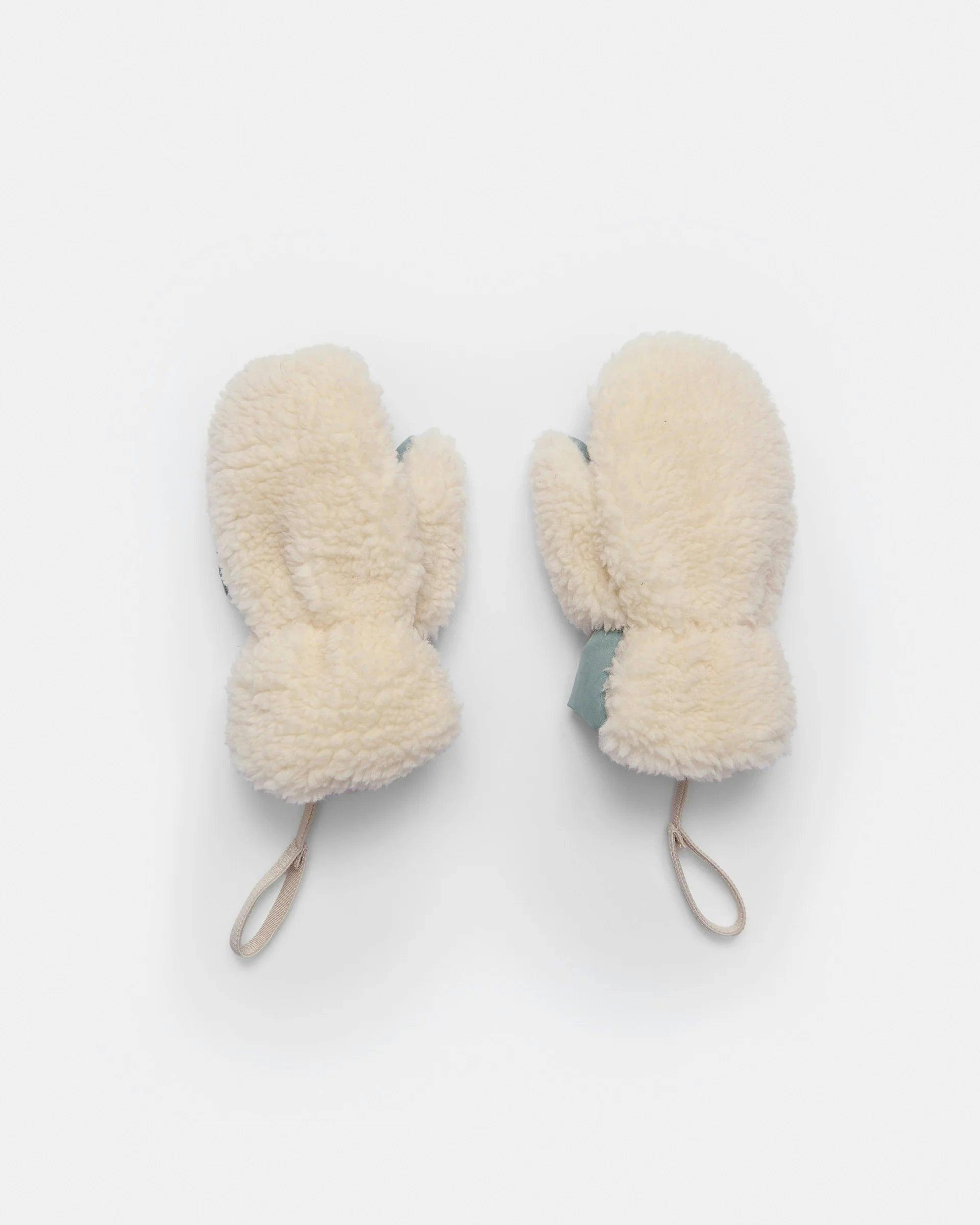 Sherpa Mittens • Benji Appliqué