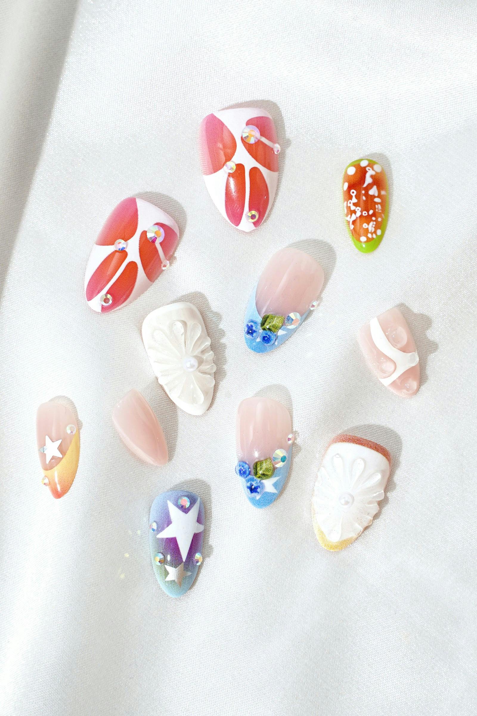 KATSEYE | HOOTIE FRUTTI – SHORT STILETTO PRESS-ON NAILS