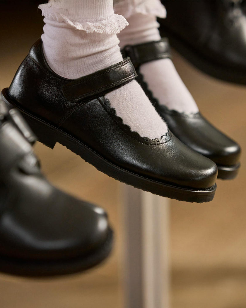 Hampton Classics Etta School Shoes in Black