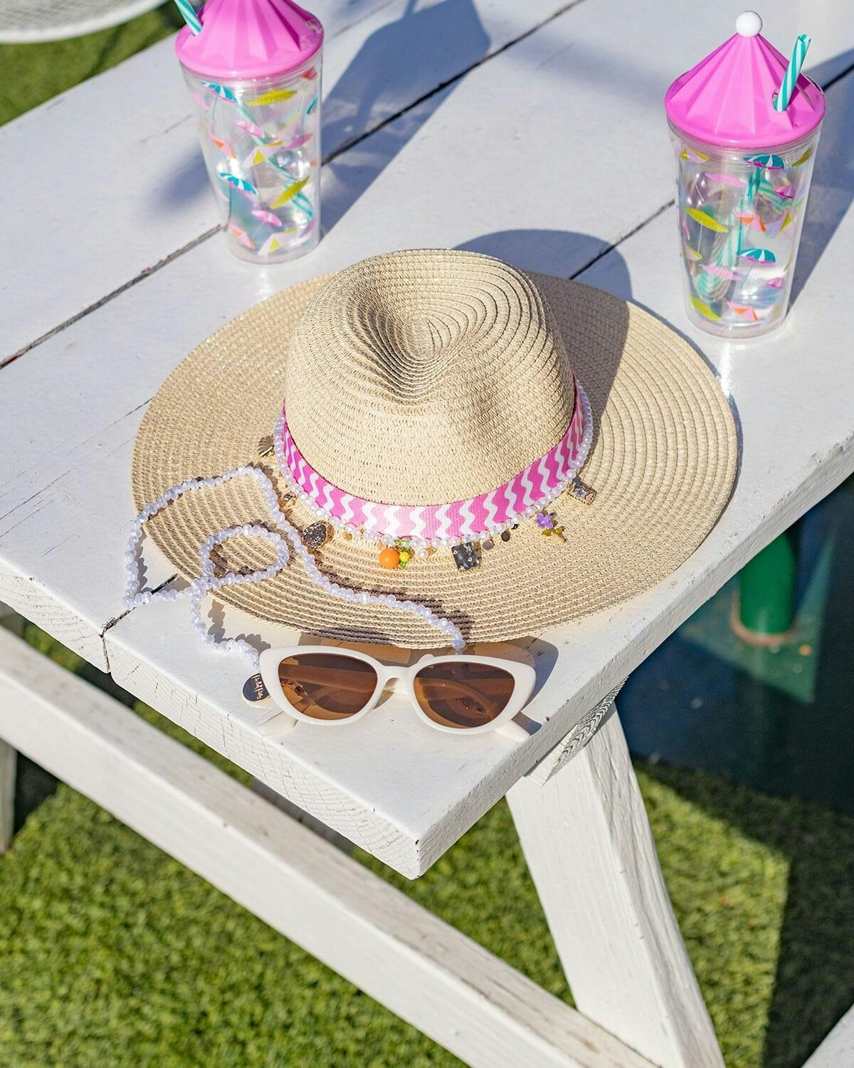 Packed Party Sunny Daze Cat Eye Sunglasses and Pearl Shell Chain Set – White Cat Eye with Freshwater Pearl Chain, 1.75x5.75 Inch Sunglasses with 31.5 Inch Chain