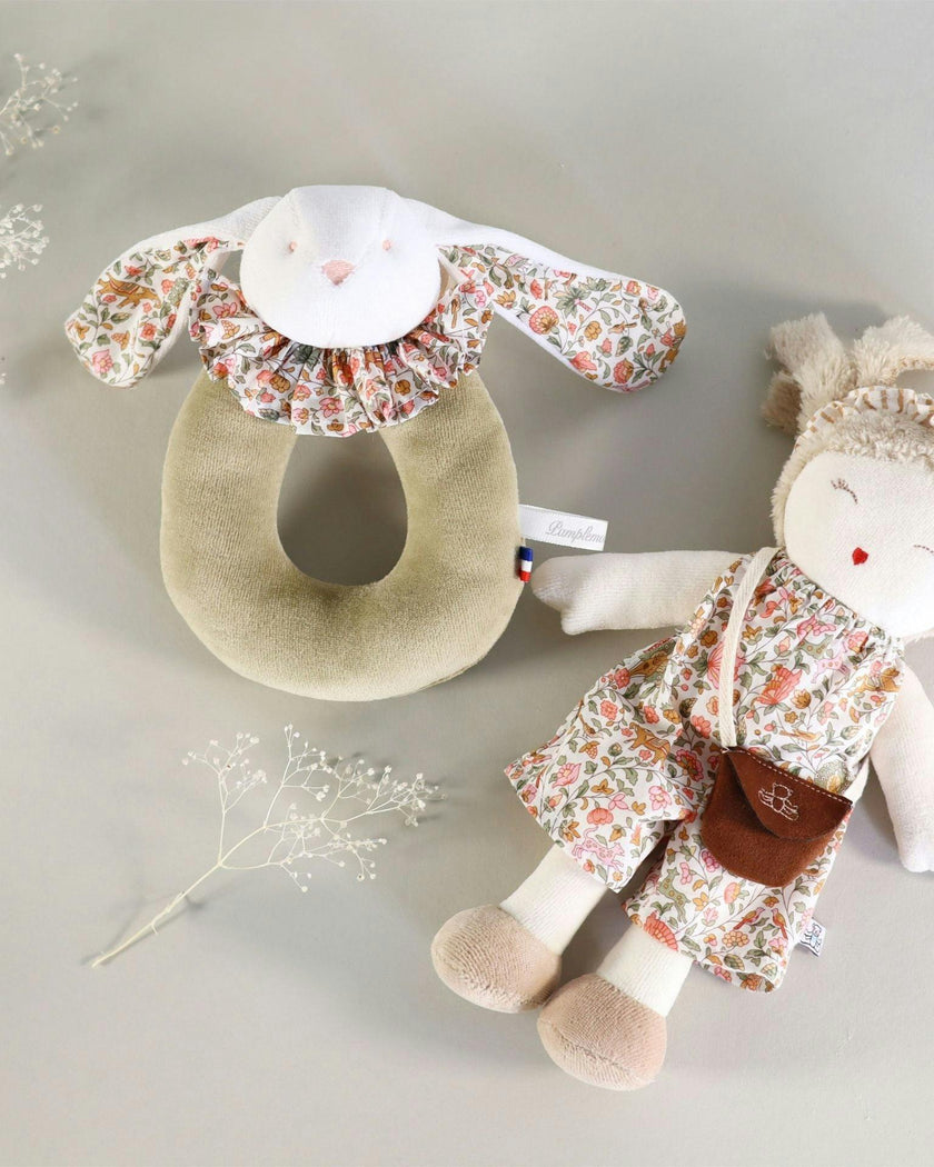 Rabbit Ring Rattle