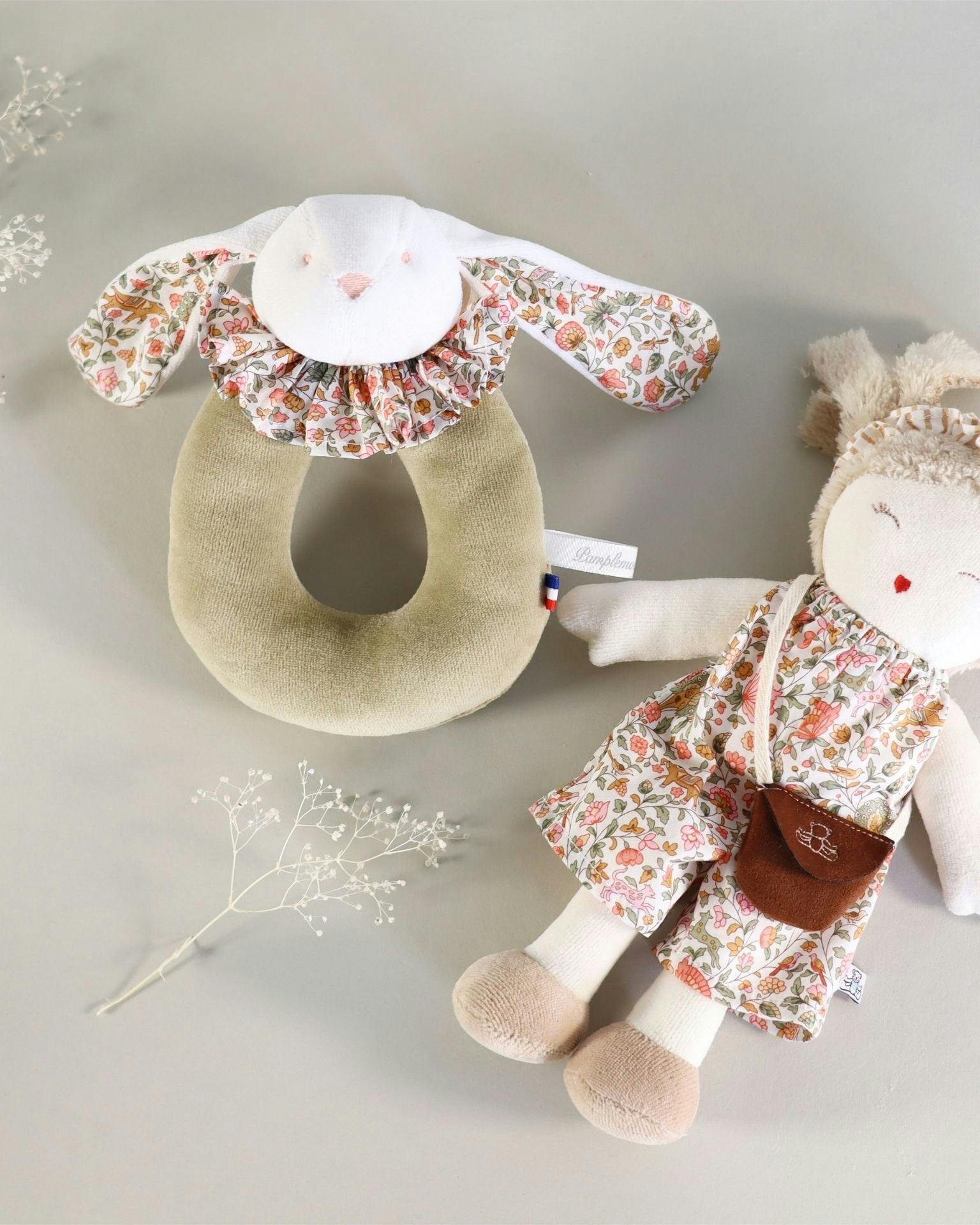 Rabbit Ring Rattle