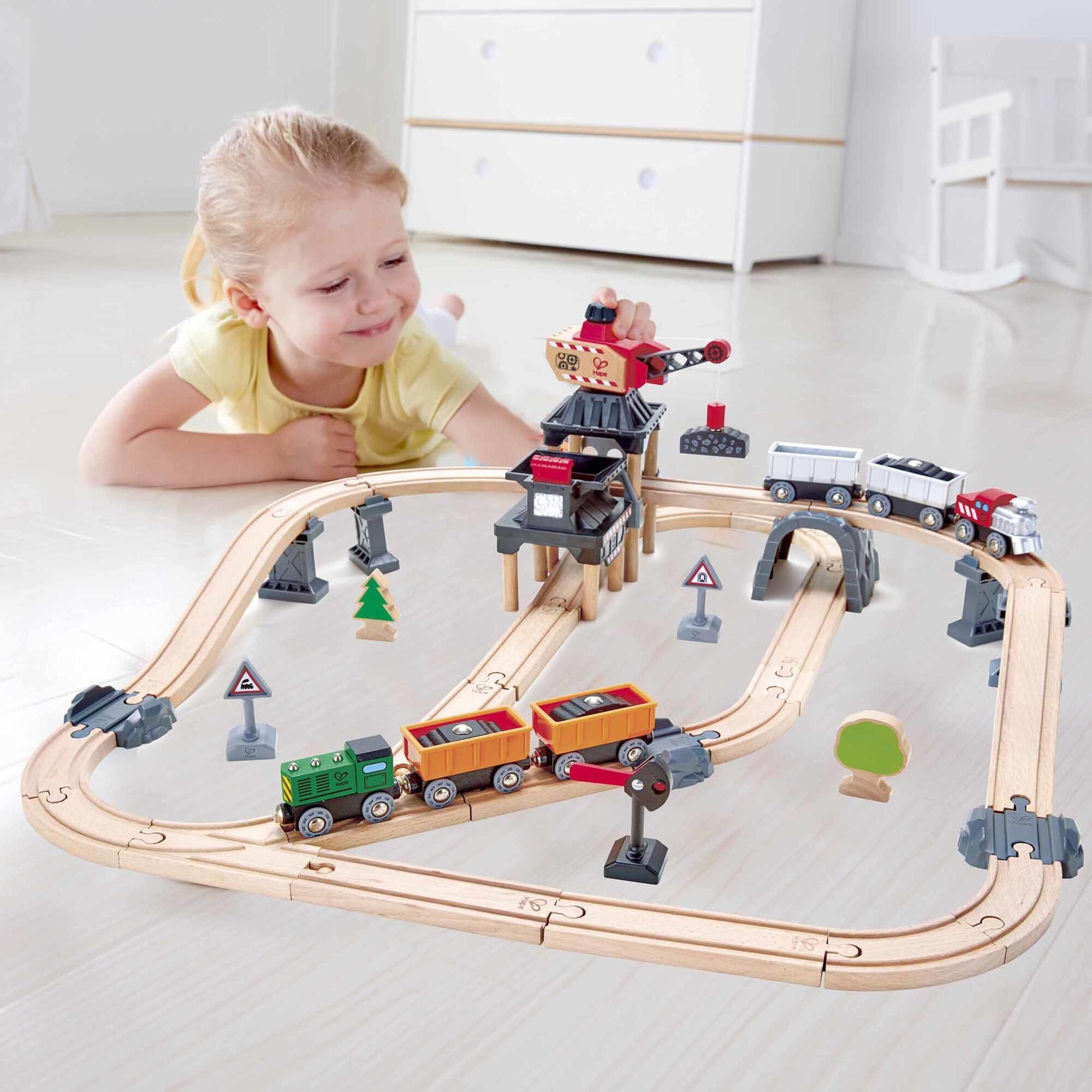 Hape: Mining Loader Set - 12pc Train Yard Playset