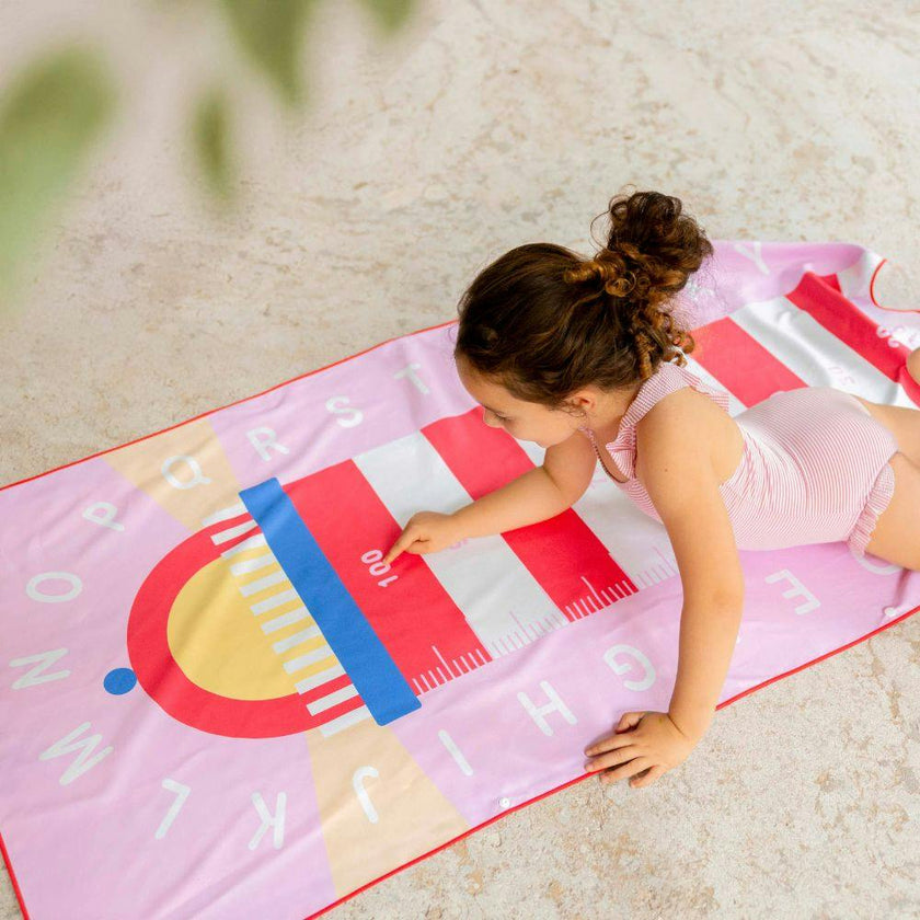 Quut Premium Beach Bundle Pink – 8-Piece Kids Beach & Outdoor Play Set