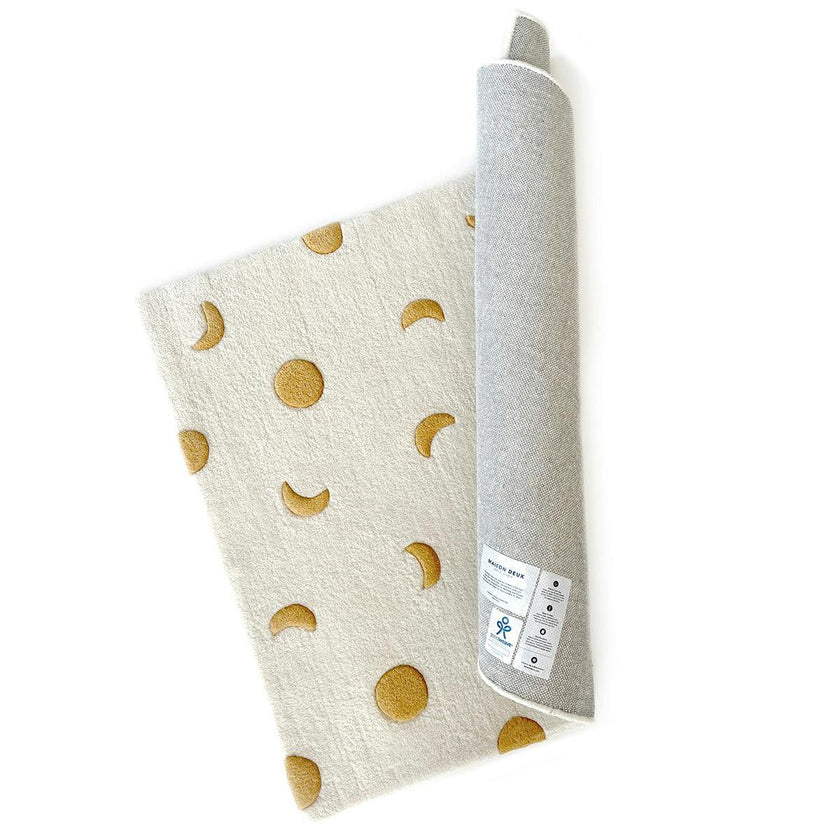 Moons Rug, Multi
