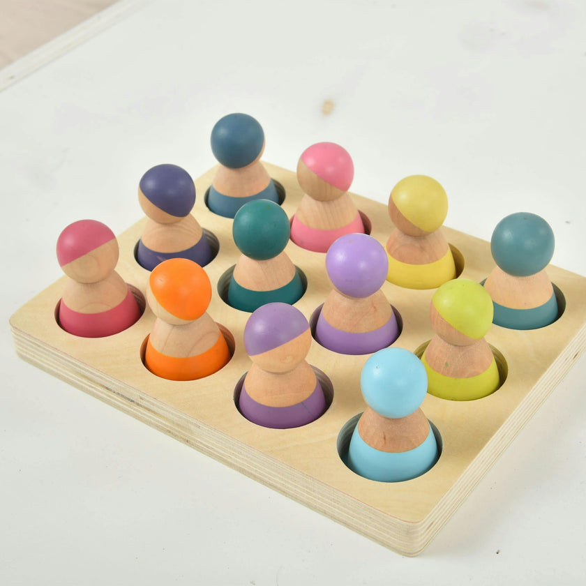Wooden Rainbow Peg Dolls Figures 12 Piece Set