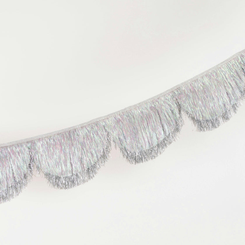 Silver Iridescent Tinsel Scallop Garland