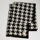 HOUNDSTOOTH