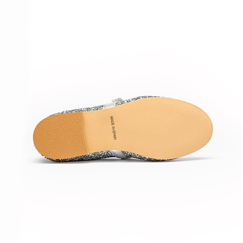 Classic Velcro Strapped Mary Jane Shoes