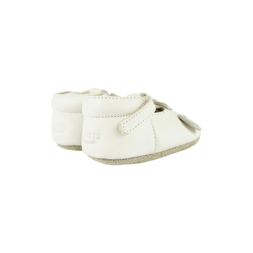 Spark Classic Shoes | Lammy | Off White Leather