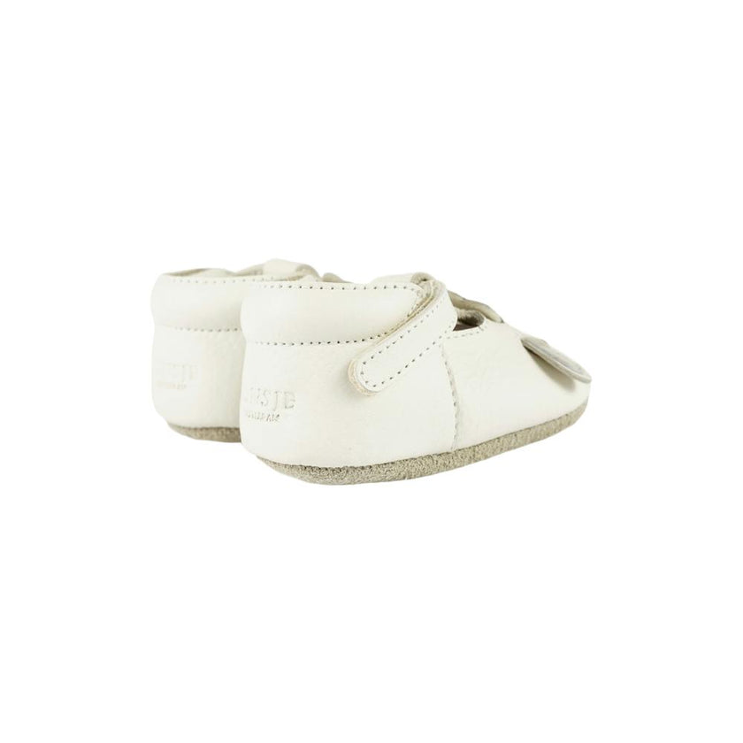Spark Classic Shoes | Lammy | Off White Leather