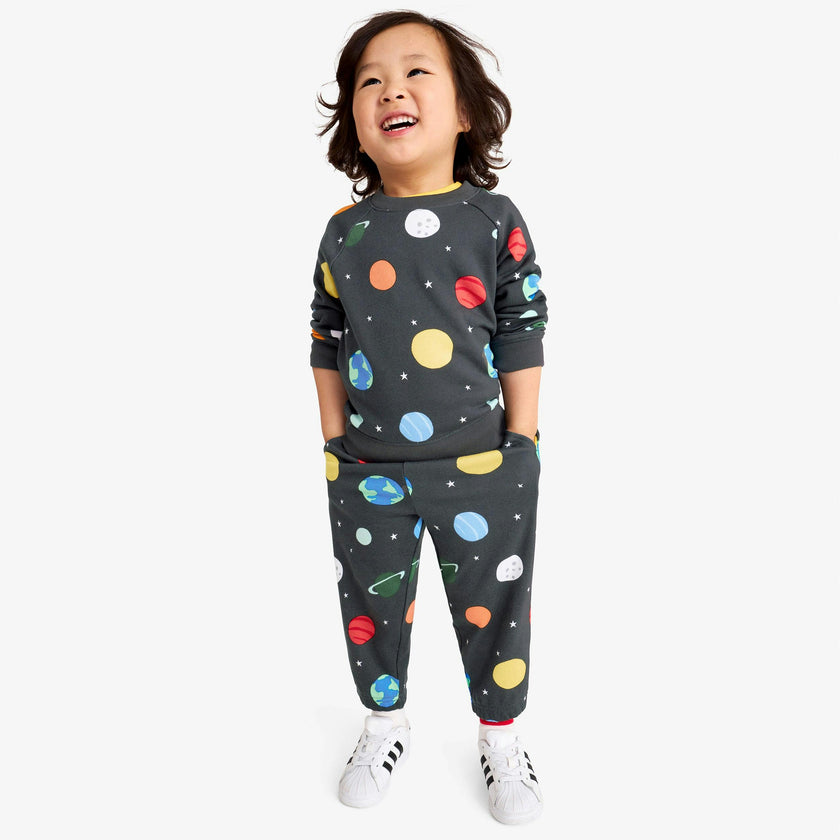Kids sweatpant in rainbow galaxy