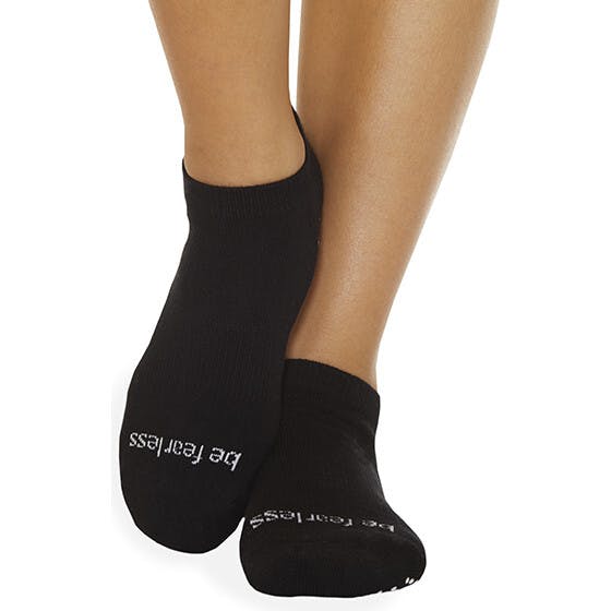 Be Fearless Grip Socks (Black/White)