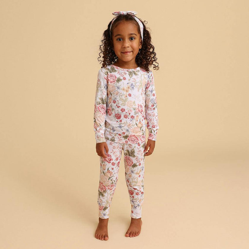 Kristiana Classic Pajama Set