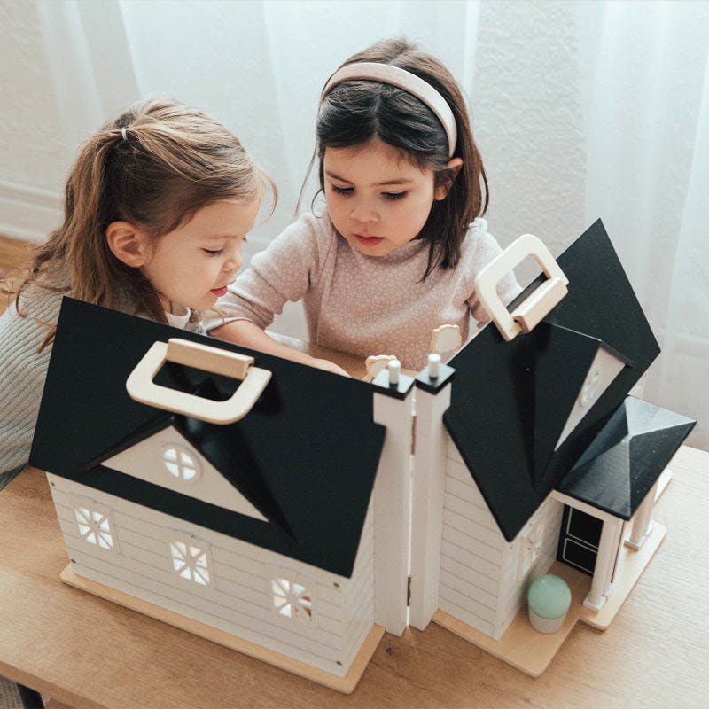 Home Sweet Home Dollhouse
