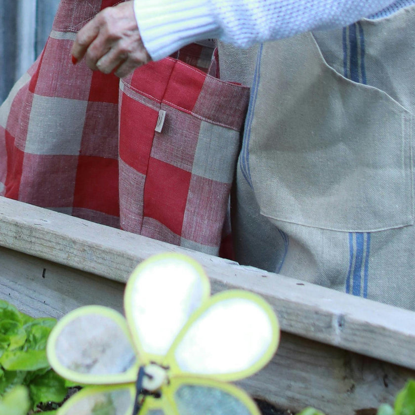 Nossilac French Linen Crossback Apron&nbsp;