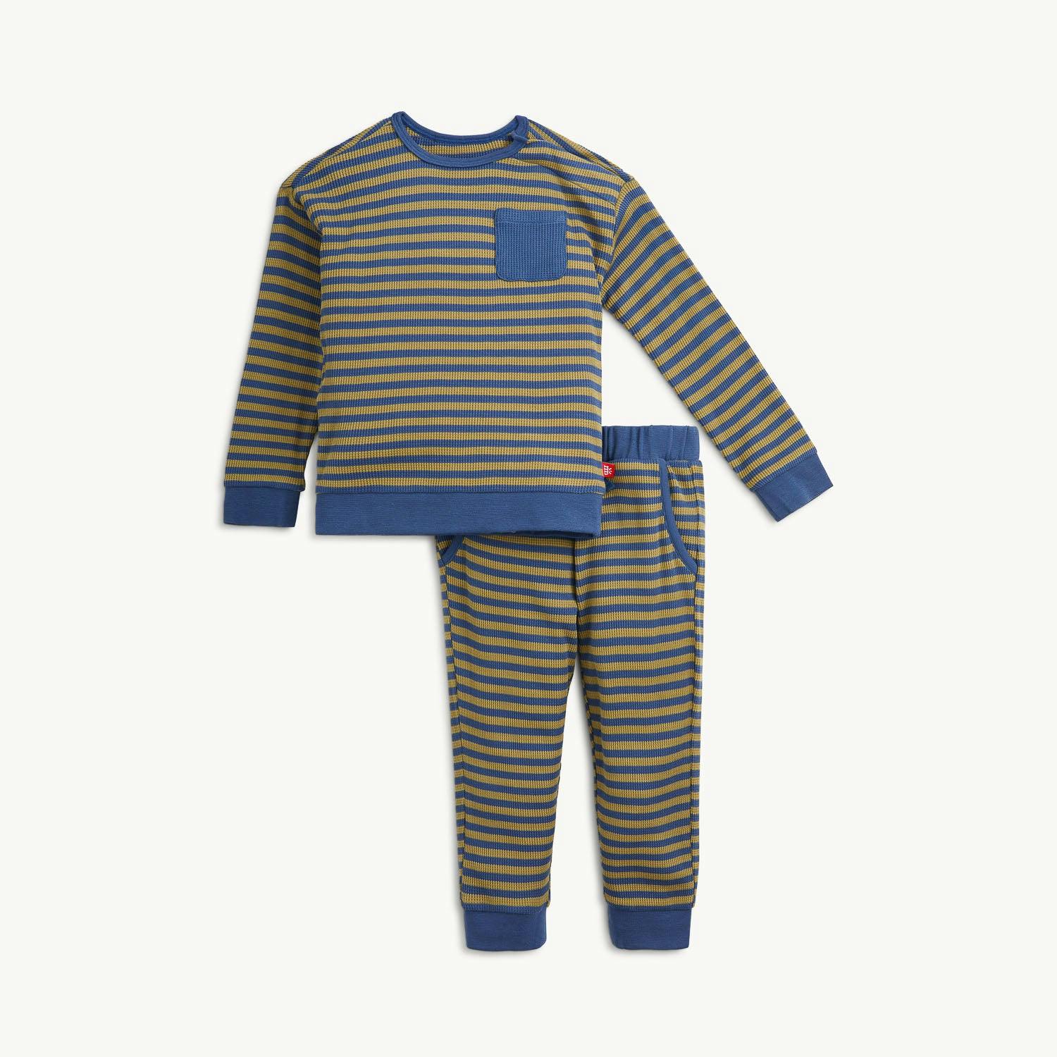 Magnetic Top & Jogger Set