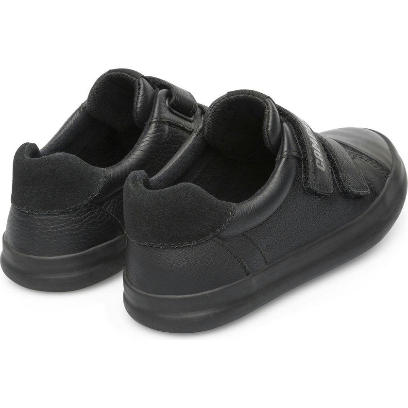 Pursuit Sneakers, Black