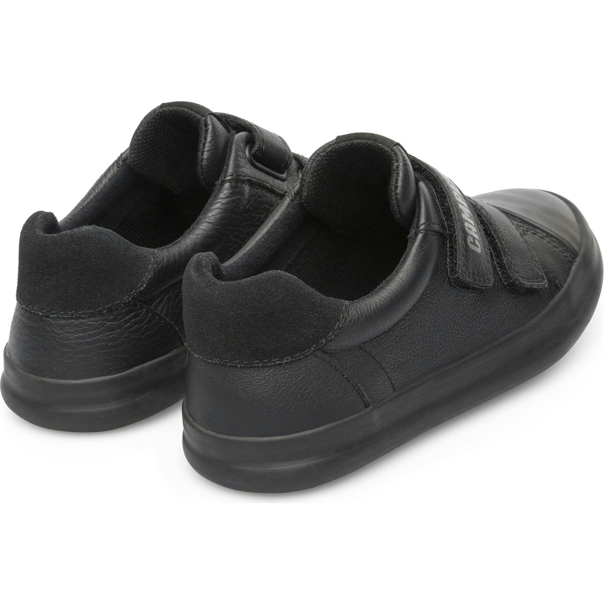 Pursuit Sneakers, Black