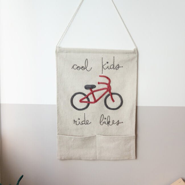 Wall Pocket Hanger