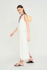 Lombok Skirt in White Embroidered Deco