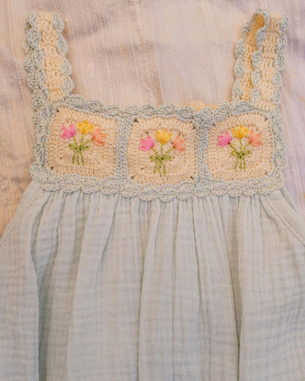 Crochet Bubble in Blue Bouquet