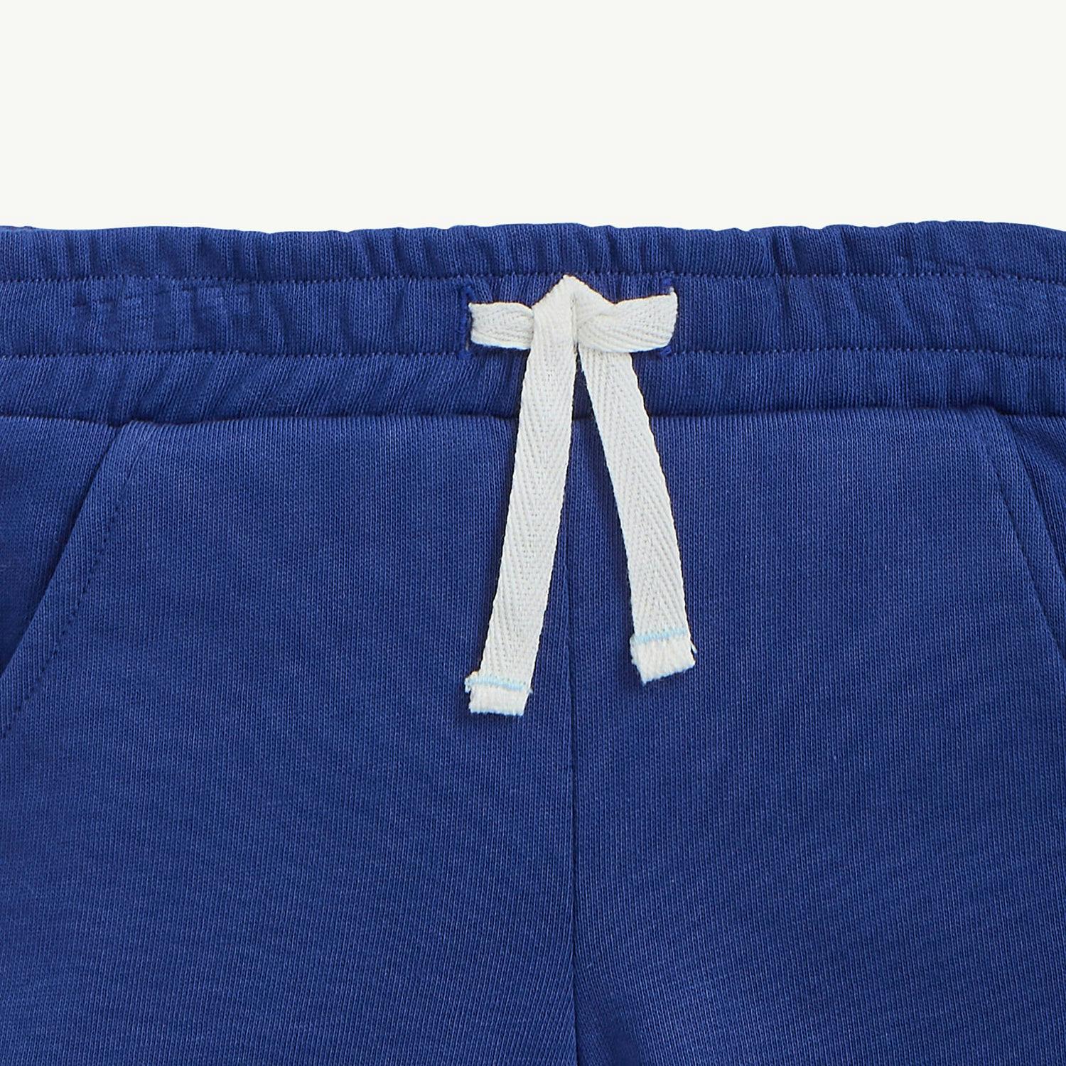 Magnetic Peek-A-Pocket T-Shirt & Shorts Set