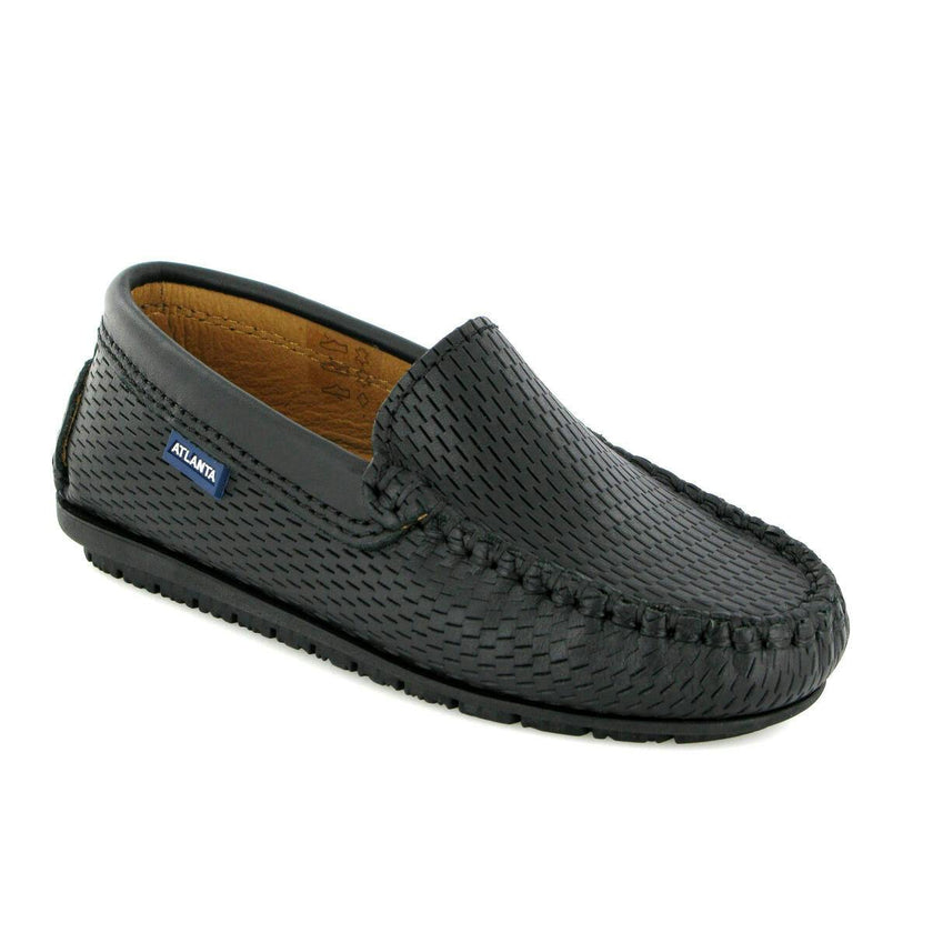 Grainy Leather Plain Moccasins, Black
