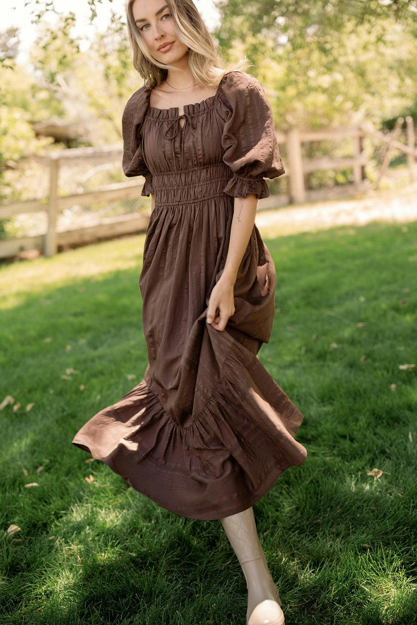 Maleah Dress in Warm Cocoa