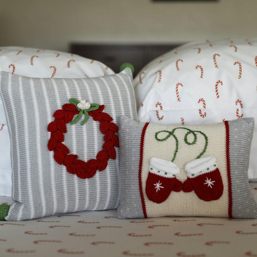 Mini Mitten Pillow