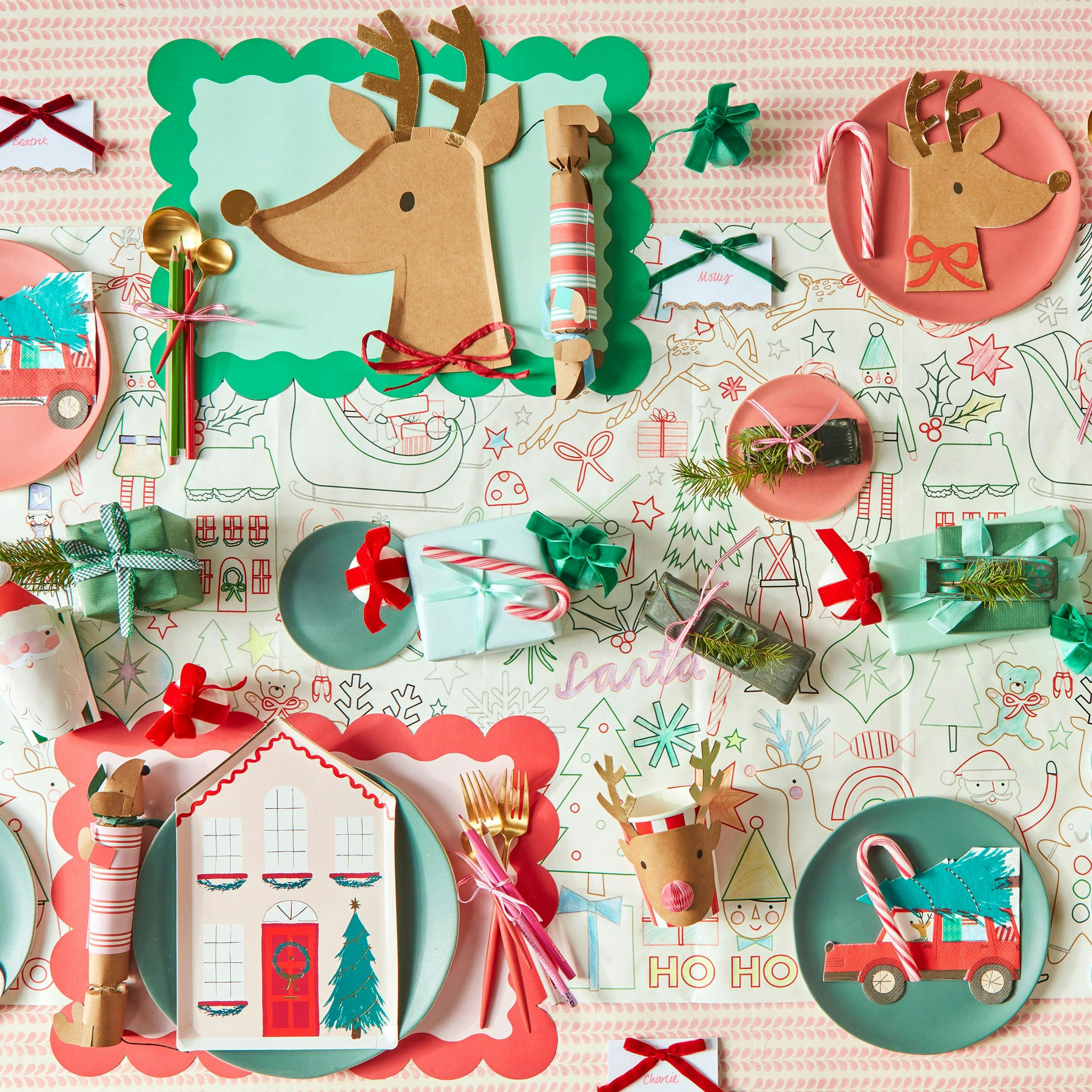 Reindeer With Raffia Bow Plates