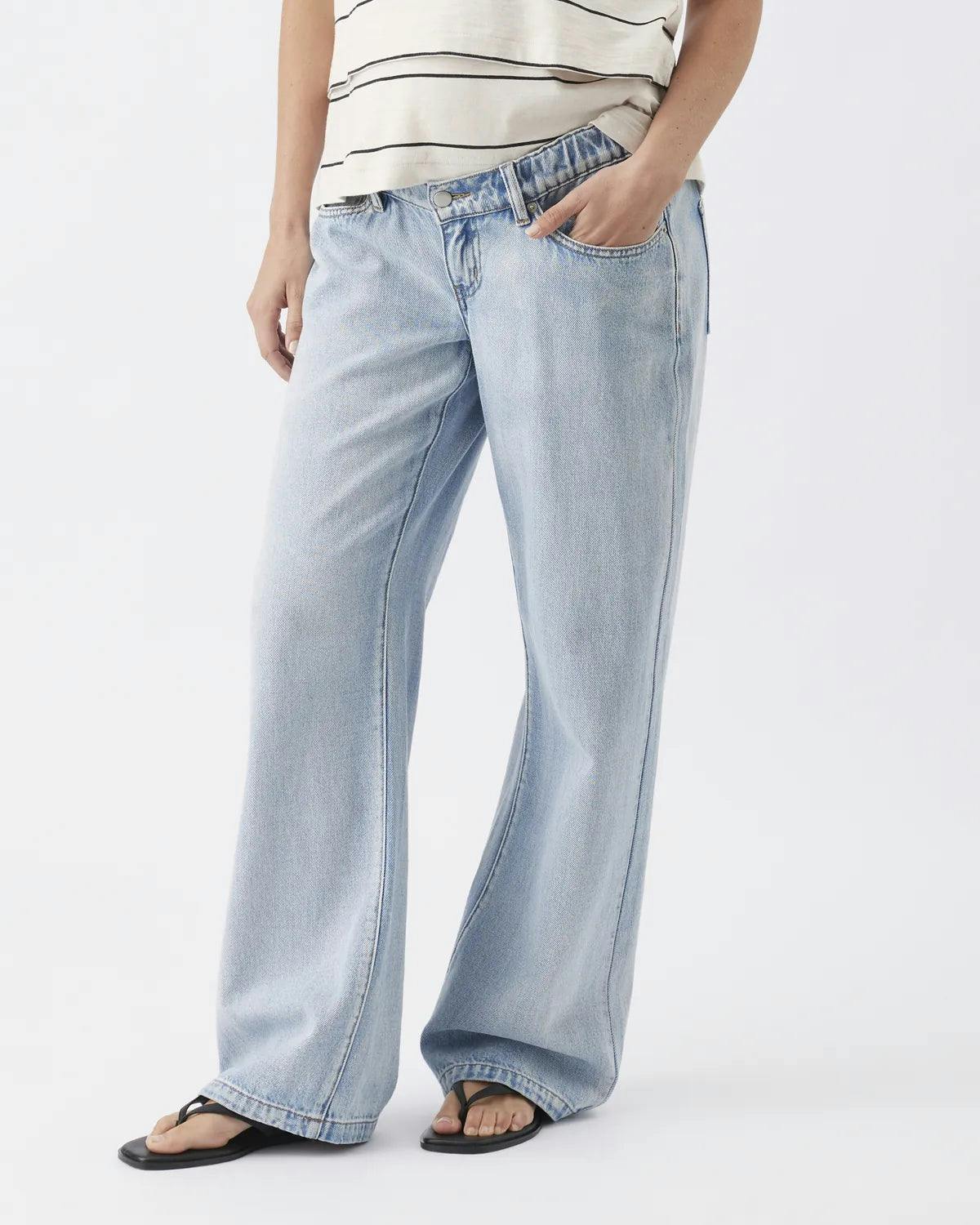 Billie Elastic Waist Jean Light Wash