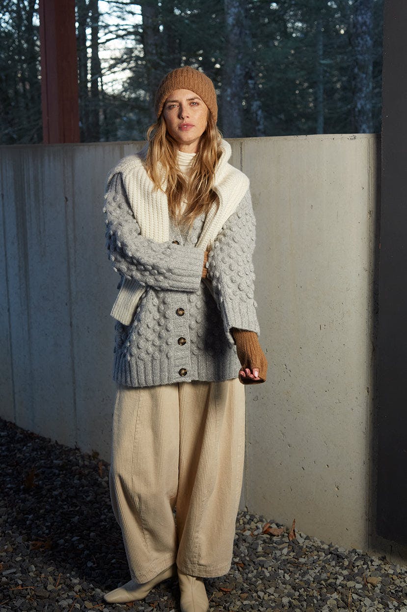 LIAN CARDI | PALE CAMEL