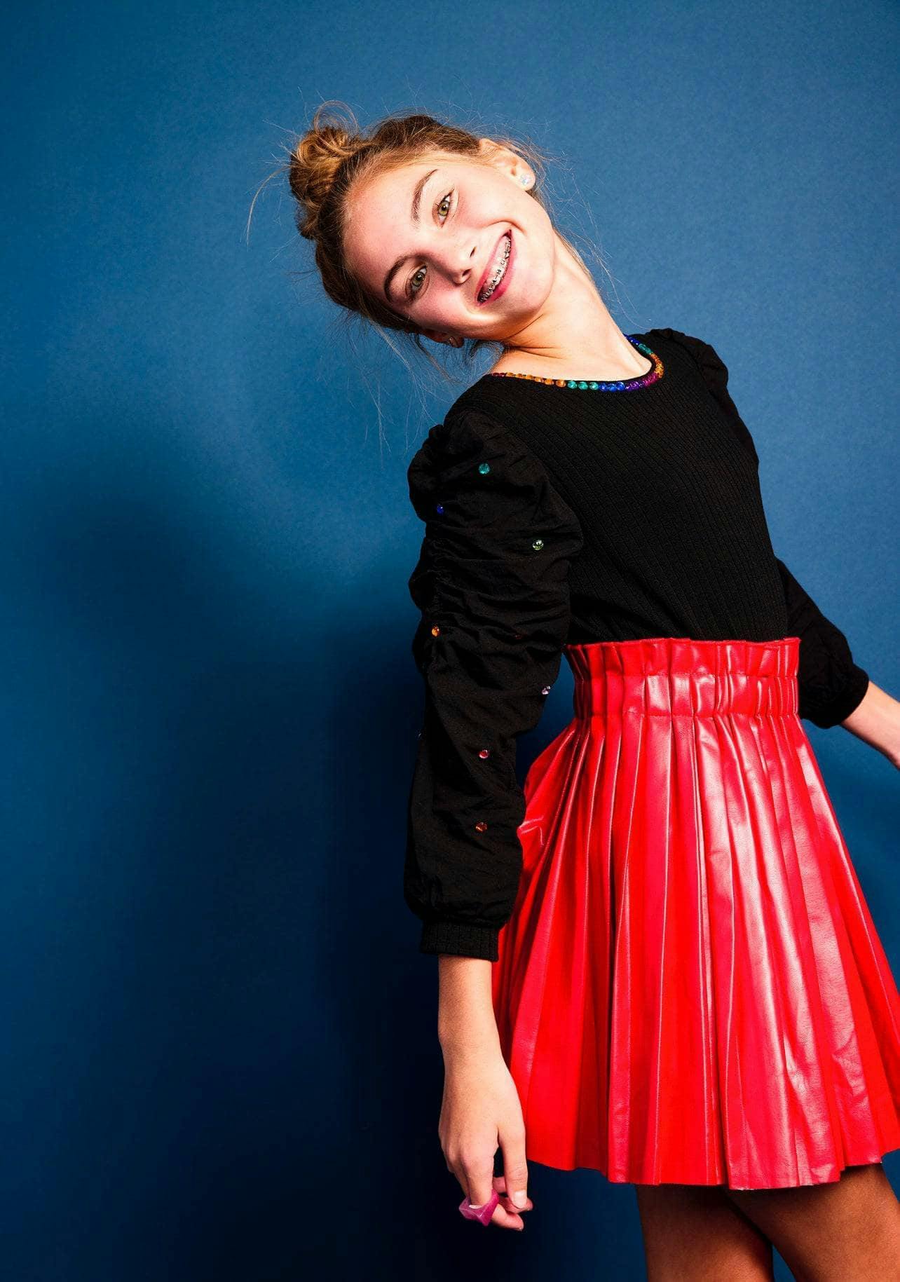 Gem Queen Puff Sleeve Blouse