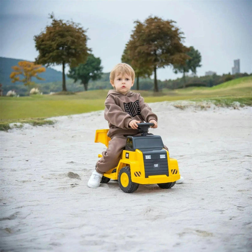 CAT Dump Truck 6V Ride-On Toy