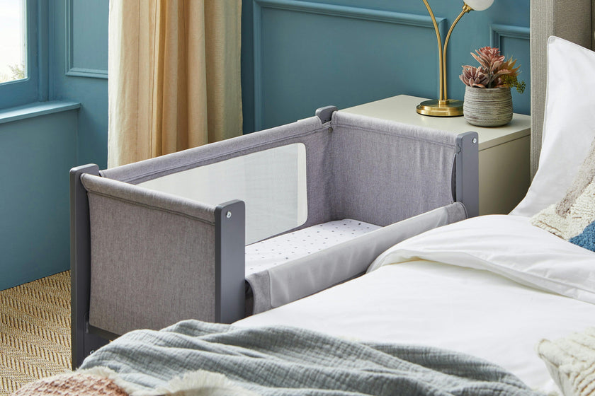 Shnuggle Air Lite Bedside Bassinet | Infant Crib | Height Adjustable Baby Bed with Mattress + 1 Waterproof + 2 White Sheets