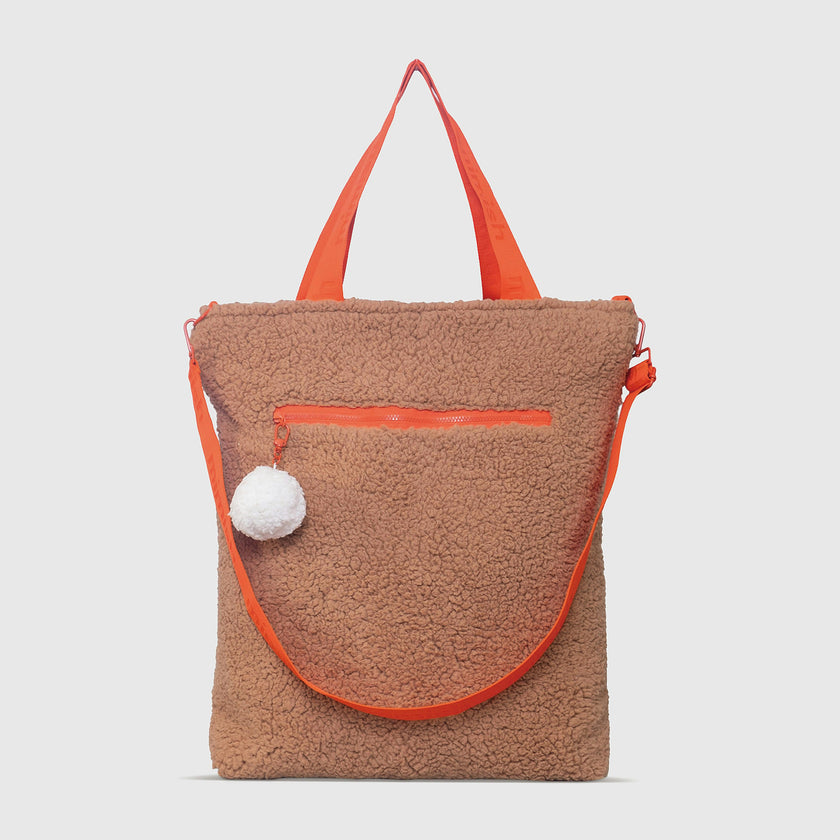 Snuggle Tote XL – The Oversized Sherpa Tote Bag for Sleepovers, Curry