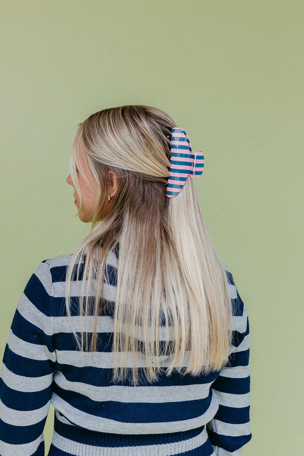 POLKA DOT & STRIPED OVERSIZED CLAWS