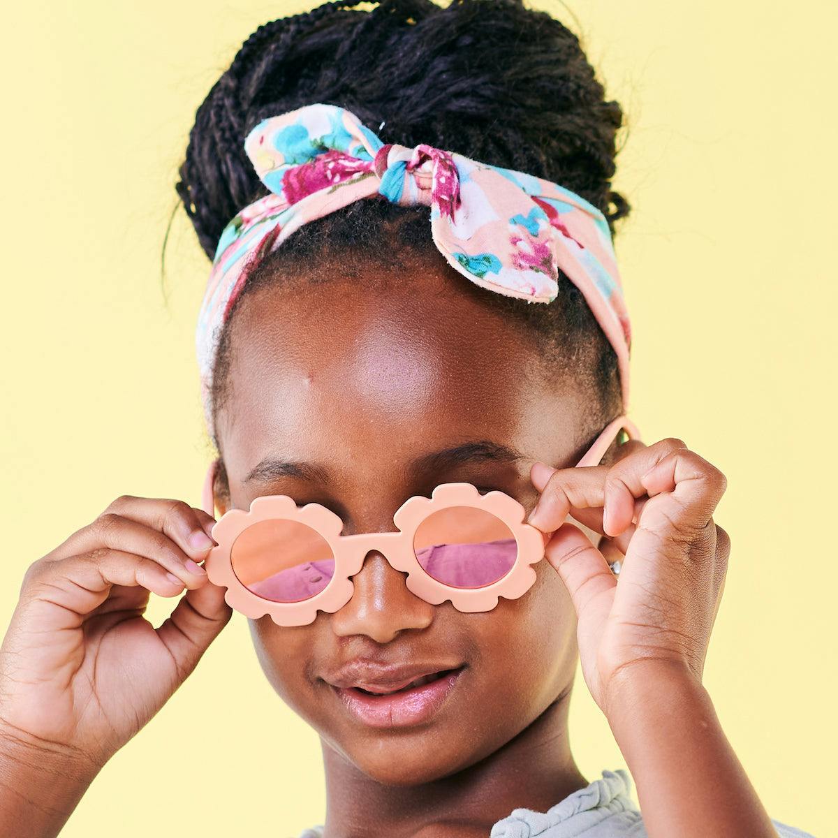 Polarized Flower: Rose Gold Mirrored Lens