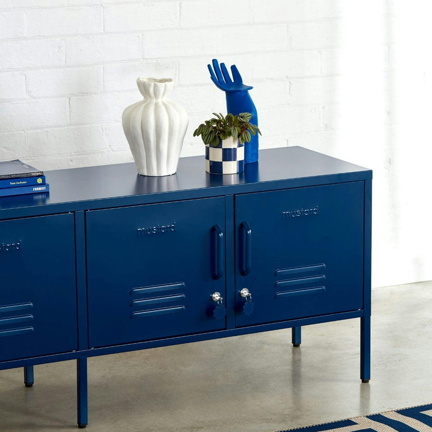 The Standard in Navy