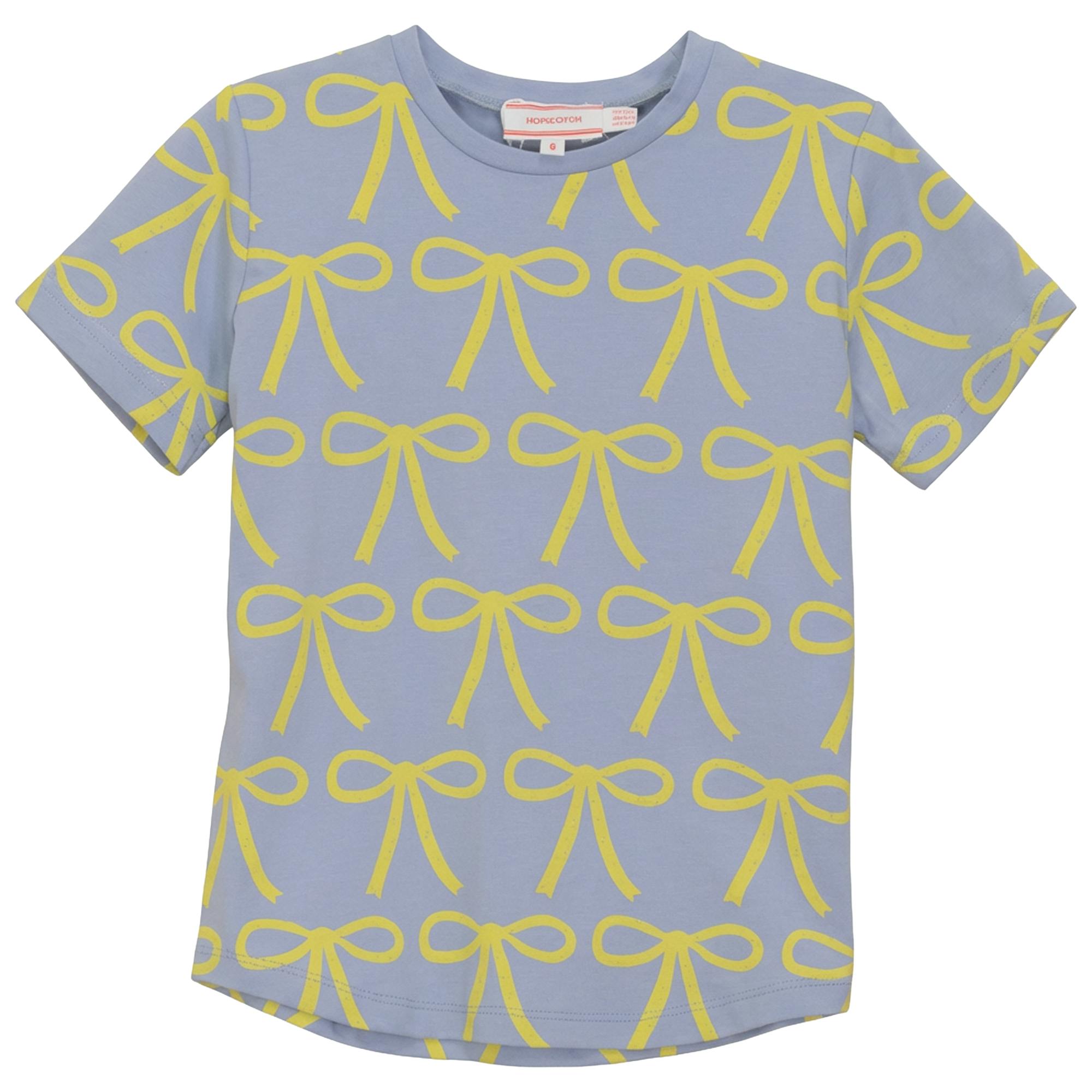Top With Bows Print