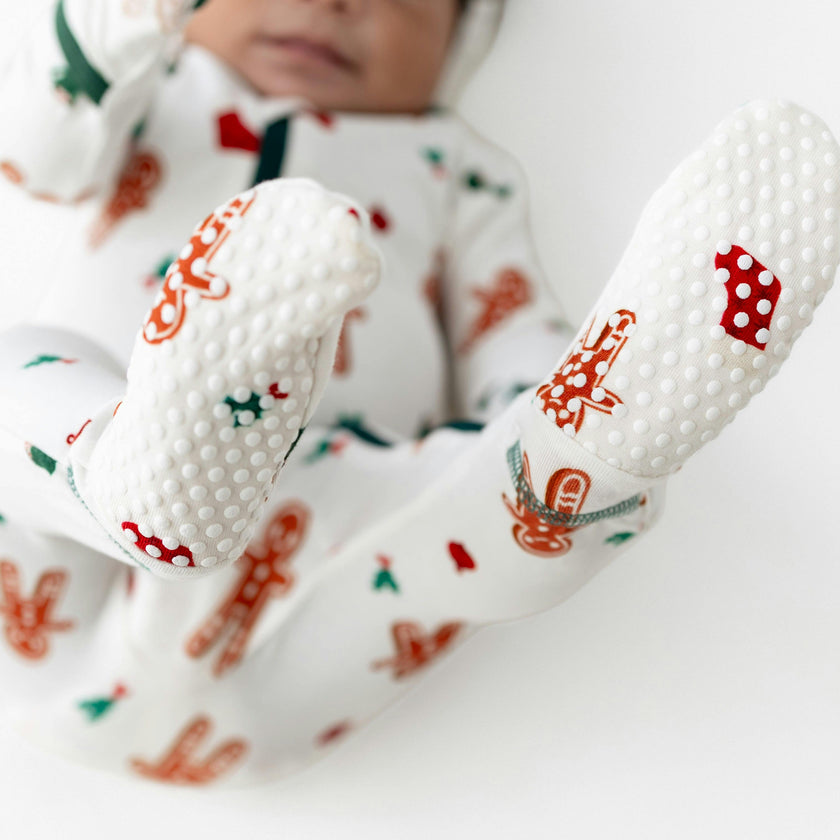 Gingerbread Men Zippered Footie