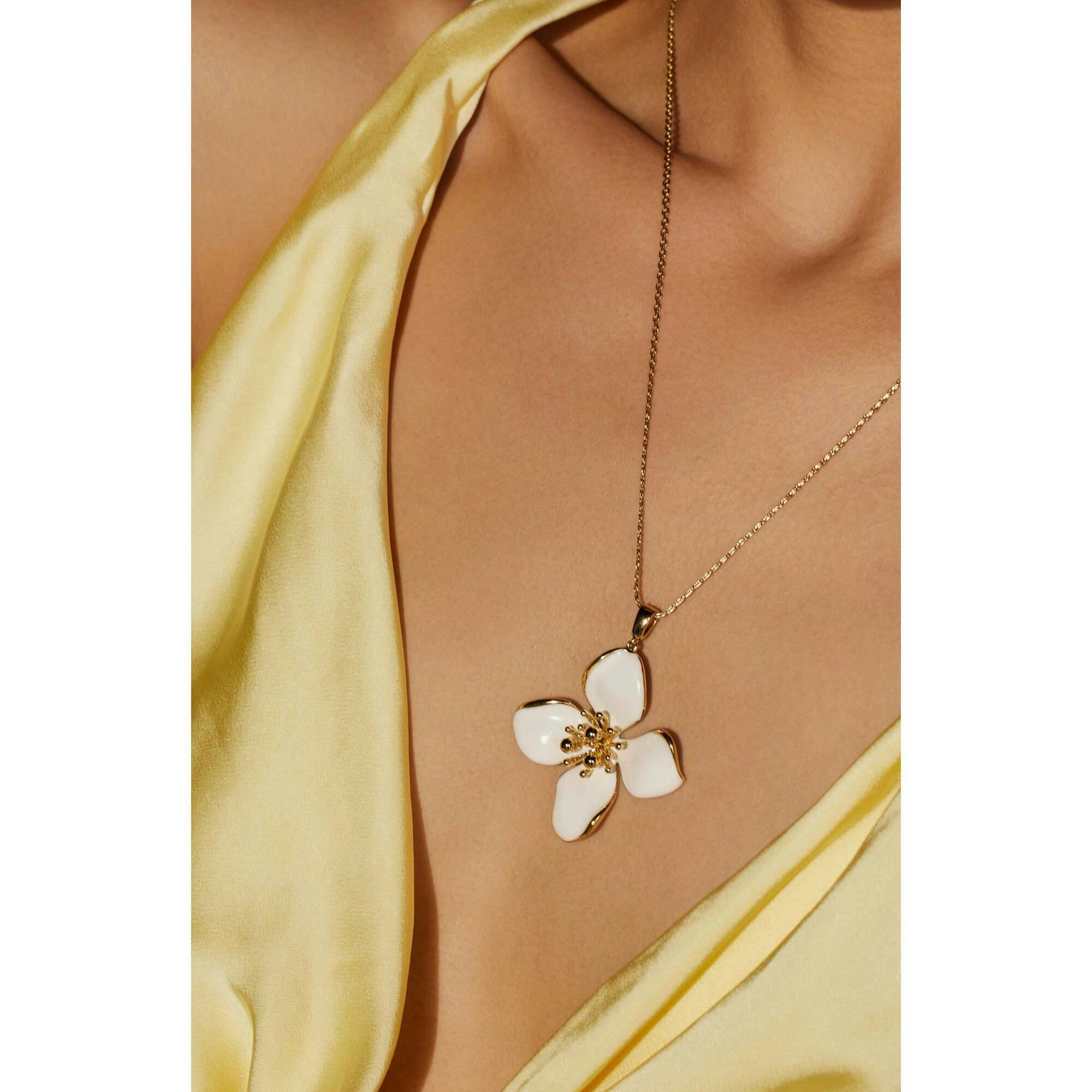 Large Iris Blossom Pendant Neckalce