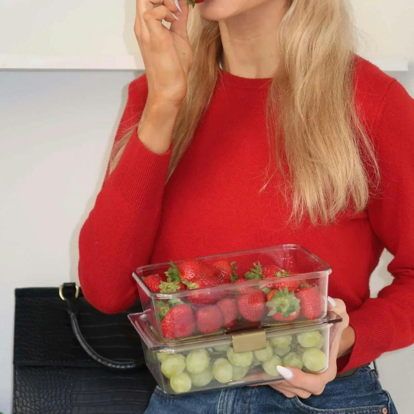 Insulated Small Wicker Snack Clutch