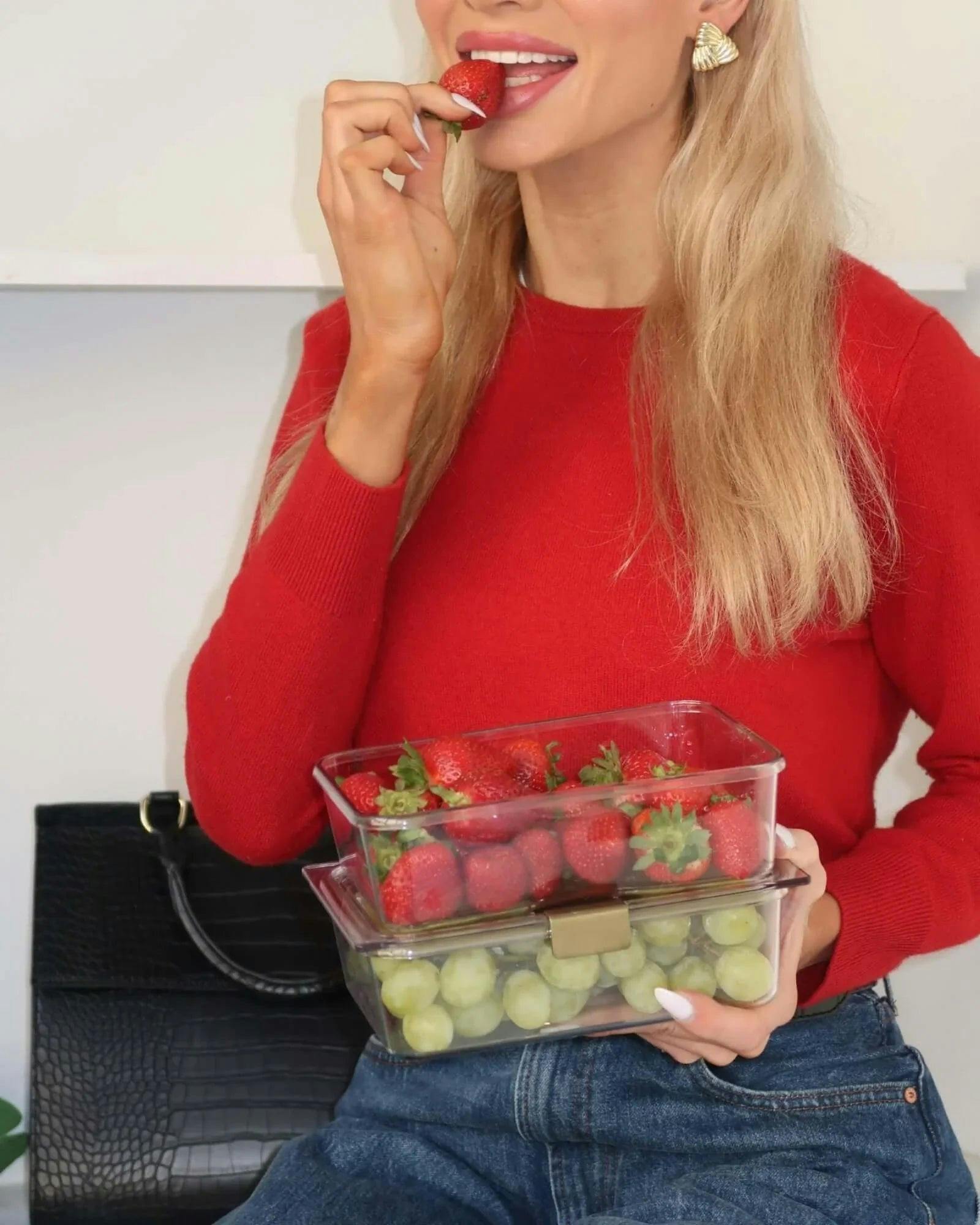 Insulated Small Wicker Snack Clutch