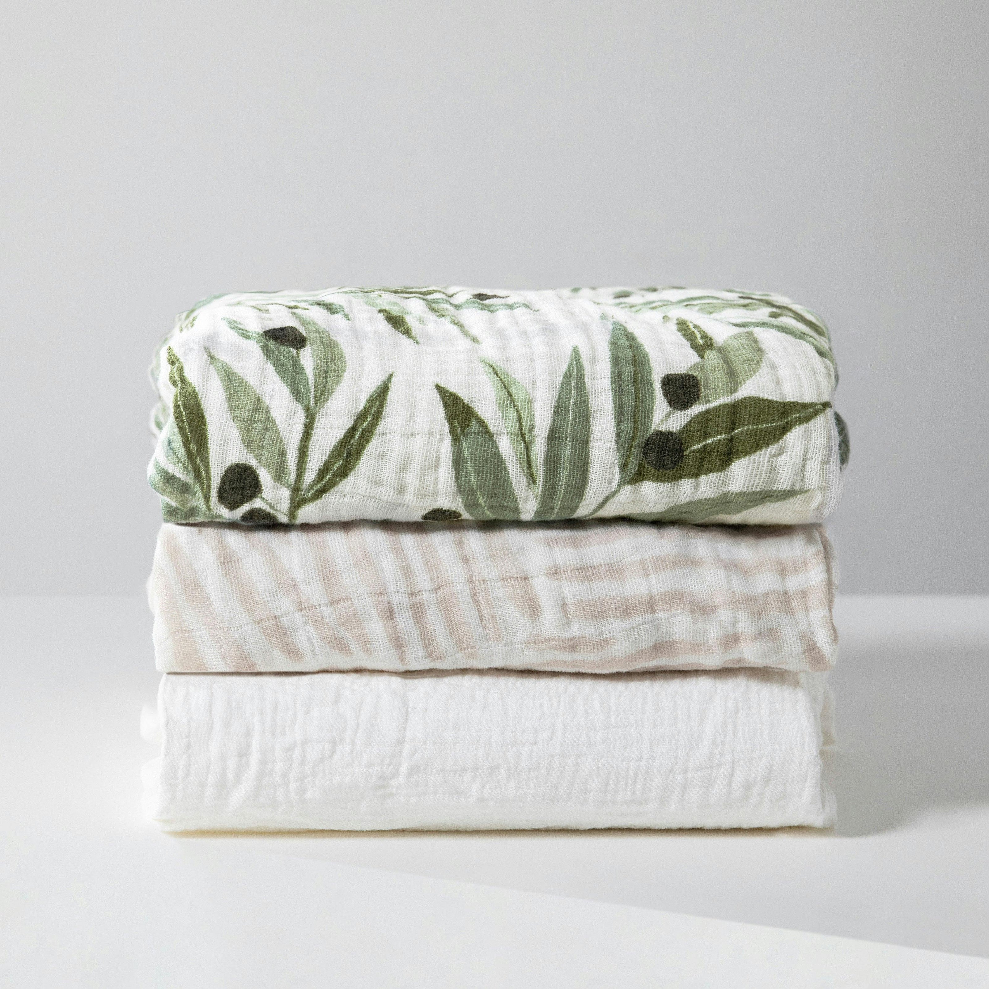 Babyletto Crib Sheet in GOTS Certified Organic Muslin Cotton