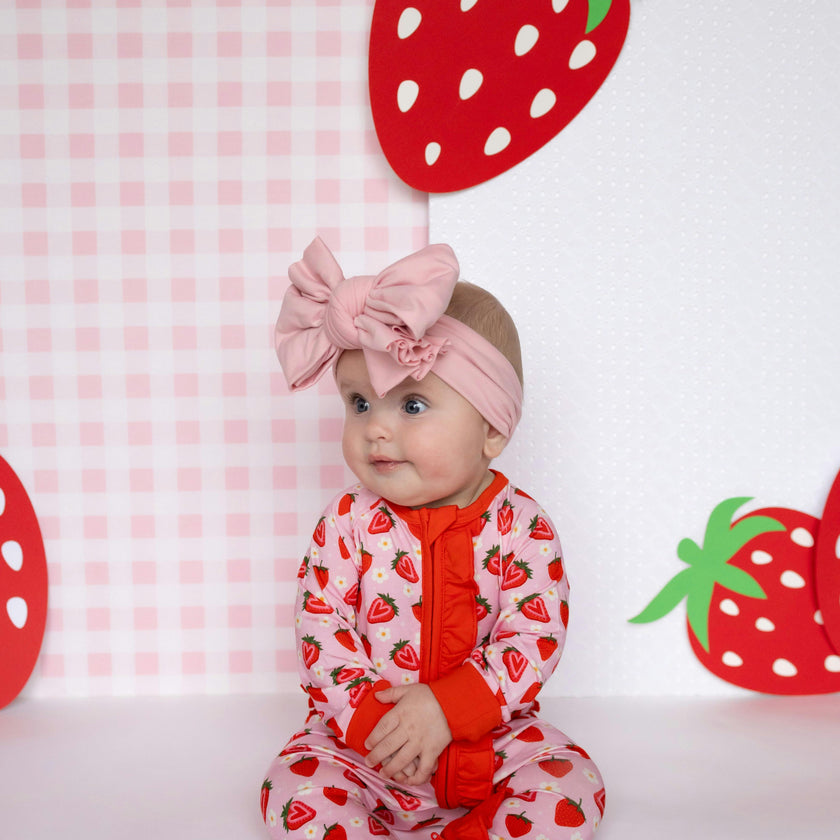 Strawberry Fields Ruffle Snoozer