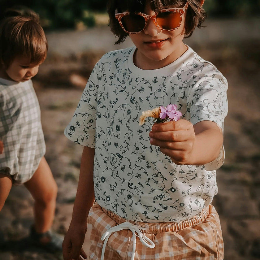Classic Wayfarer Sustainable Sunglasses | Bio-Based · Bendable · Polarized | Child | 3-8 Y | Ivory Tortoise