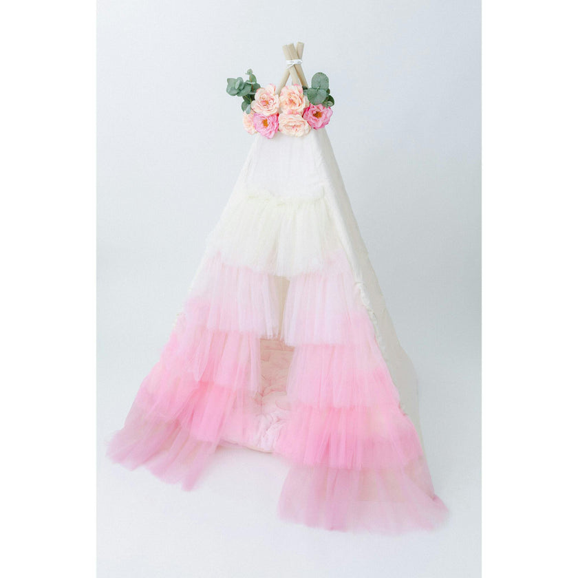 Ruffled Tulle Play Tent